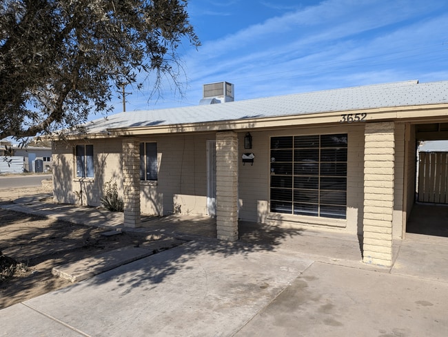 3652 W Vernon Ave in Phoenix, AZ - Building Photo - Building Photo