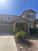 29301 Bronco Ct in Winchester, CA - Building Photo