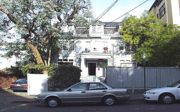 2709 Channing Way in Berkeley, CA - Building Photo - Building Photo