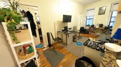 343 Huntington Ave, Unit 313-2B in Boston, MA - Foto de edificio - Building Photo