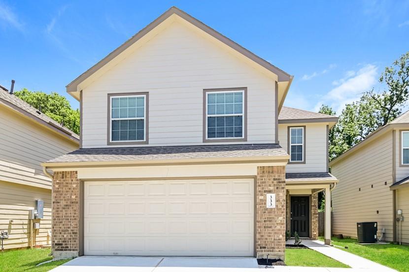333 Shelby Meadow Dr in Willis, TX - Building Photo