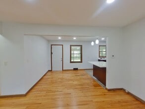 1715 S Fabrique Dr in Wichita, KS - Building Photo - Building Photo