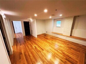 951 Edgewood Ave NE in Atlanta, GA - Building Photo - Building Photo