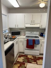 8280 Sunrise Lakes Blvd in Sunrise, FL - Building Photo - Building Photo