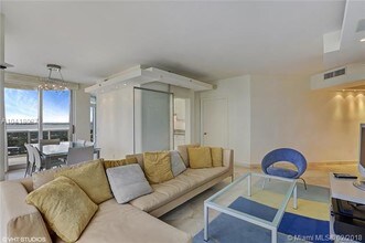 4779 Collins Ave-Unit -2405 in Miami Beach, FL - Building Photo - Building Photo