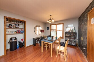 900 W Roscoe St in Chicago, IL - Building Photo - Building Photo