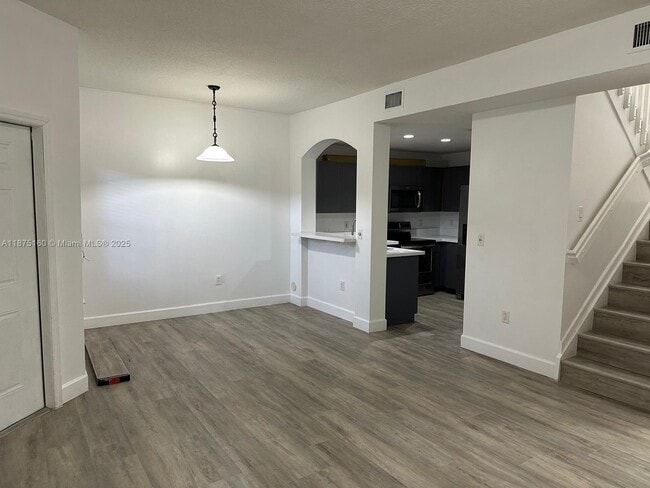 11479 NW 60th Ter in Doral, FL - Building Photo - Building Photo
