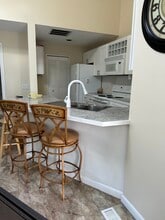 964 Great Hill Dr in Warwick, RI - Building Photo - Building Photo