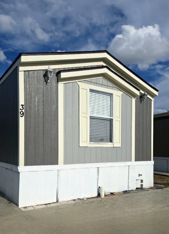 1120 N Vista Dr in Houston, TX - Foto de edificio - Building Photo