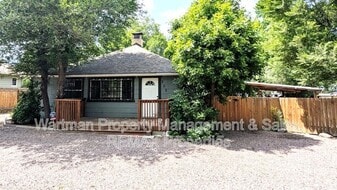 202 Cheyenne Blvd in Colorado Springs, CO - Building Photo