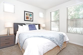 mResidences Redwood City in Redwood City, CA - Foto de edificio - Interior Photo