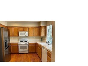 9006 Falcon St in Danville, CA - Building Photo - Building Photo