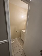 1495 Lowell Ct in Crofton, MD - Foto de edificio - Building Photo