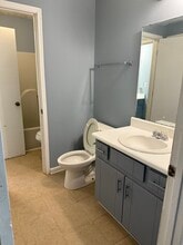 5836 N Castlegate Dr in Atlanta, GA - Building Photo - Building Photo