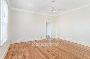 8753 Signal Hill Rd in Manassas, VA - Building Photo