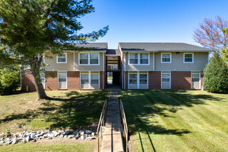 Heritage Acres Apartments in Dillwyn, VA - Building Photo - Building Photo