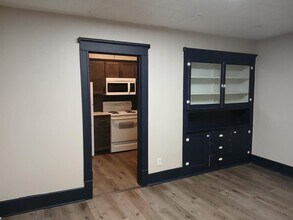 1818 4th St in Peru, IL - Building Photo - Building Photo