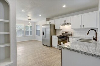 15215 Parrish Ln in Austin, TX - Building Photo - Building Photo