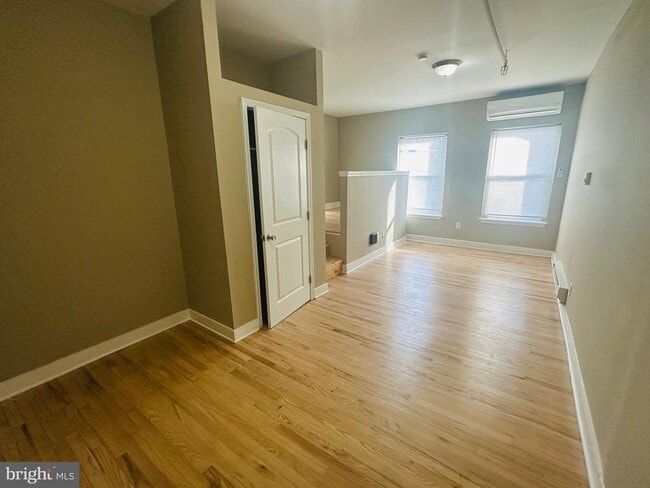 4911 Catharine St in Philadelphia, PA - Building Photo - Building Photo