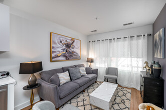 Hendrix Apartments in Washington, DC - Building Photo - Interior Photo