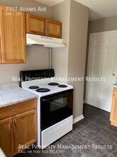 2507 Adams Ave in Evansville, IN - Building Photo - Building Photo
