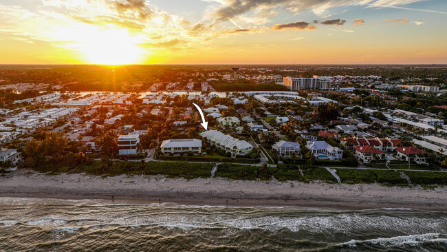 5109 N Ocean Blvd in Ocean Ridge, FL - Building Photo - Building Photo