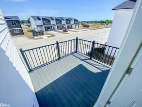 510 Layne Dr in West Burlington, IA - Building Photo - Building Photo