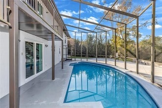 8315 Village Green Rd in Orlando, FL - Building Photo - Building Photo