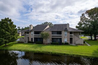The Landings at Belle Rive in Jacksonville, FL - Foto de edificio - Building Photo