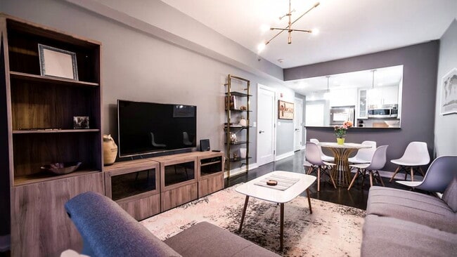 664 Tremont St, Unit 3
