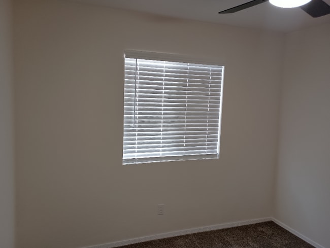 12345 6th St in Glendale, AZ - Building Photo - Building Photo