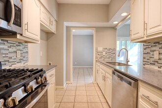 317 Benjamin St in Denton, TX - Building Photo - Building Photo