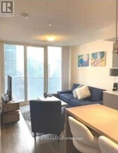 88 Harbour St in Toronto, ON - Building Photo - Building Photo