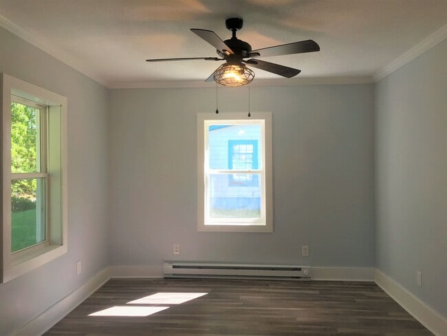 1387 Plank Rd in South Hill, VA - Building Photo - Building Photo