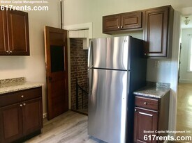 30 Leamington Rd, Unit 1 in Boston, MA - Building Photo