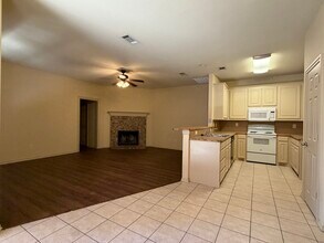 5801 Swords Dr in Fort Worth, TX - Building Photo - Building Photo