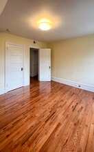 926 Savannah Ave, Unit Floor 3 in Pittsburgh, PA - Building Photo - Building Photo
