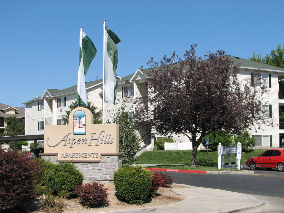 Aspen Hills Apartments in Meridian, ID - Building Photo