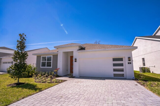 80 Overleaf Ln in Edgewood, FL - Building Photo - Building Photo