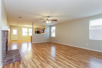 1625 Sierra Meadow Ln in Justin, TX - Building Photo - Building Photo