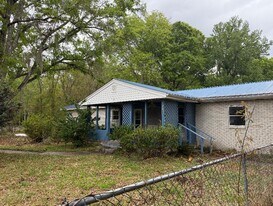 54588 Marlee Rd in Callahan, FL - Building Photo