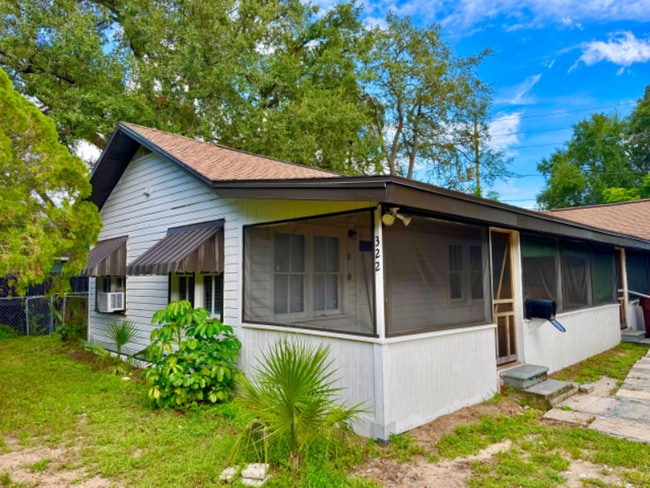 property at 322 E Polk Ave