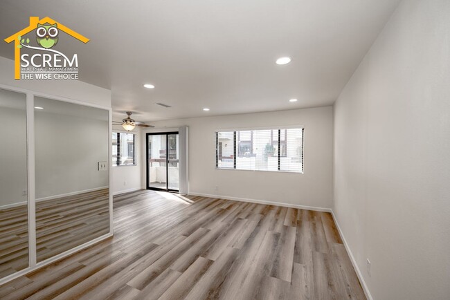 18182 Sundowner Way in Santa Clarita, CA - Building Photo - Building Photo