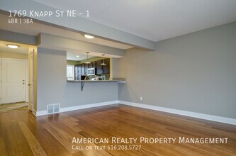 1769 Knapp St NE in Grand Rapids, MI - Foto de edificio - Building Photo