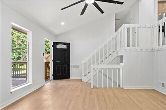 4050 Daron Ct in Ellenwood, GA - Building Photo - Building Photo