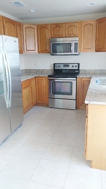 723 N Vermeer Way in Inverness, FL - Building Photo - Building Photo
