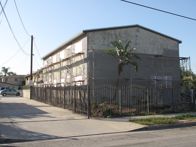 940 Carob Way in Montebello, CA - Building Photo - Building Photo