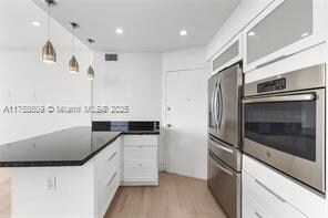 1351 NE Miami Gardens Dr, Unit # 1715E in Miami, FL - Building Photo - Building Photo