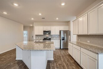 316 Charles Trl in Georgetown, TX - Building Photo - Building Photo