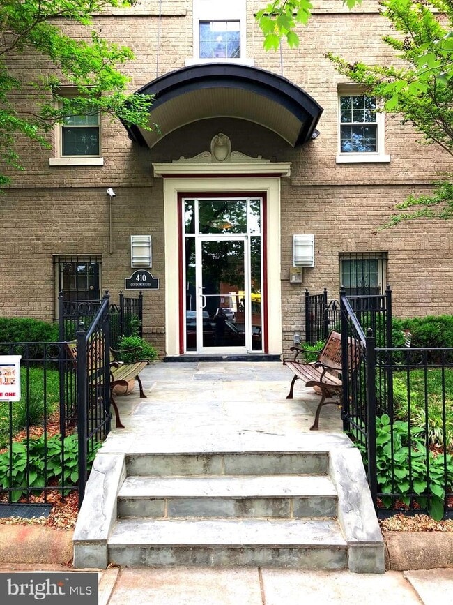 property at 410 15th St NE